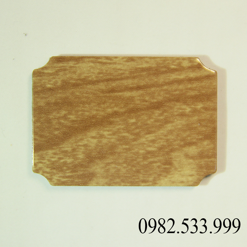 2021 - Light Walnut
